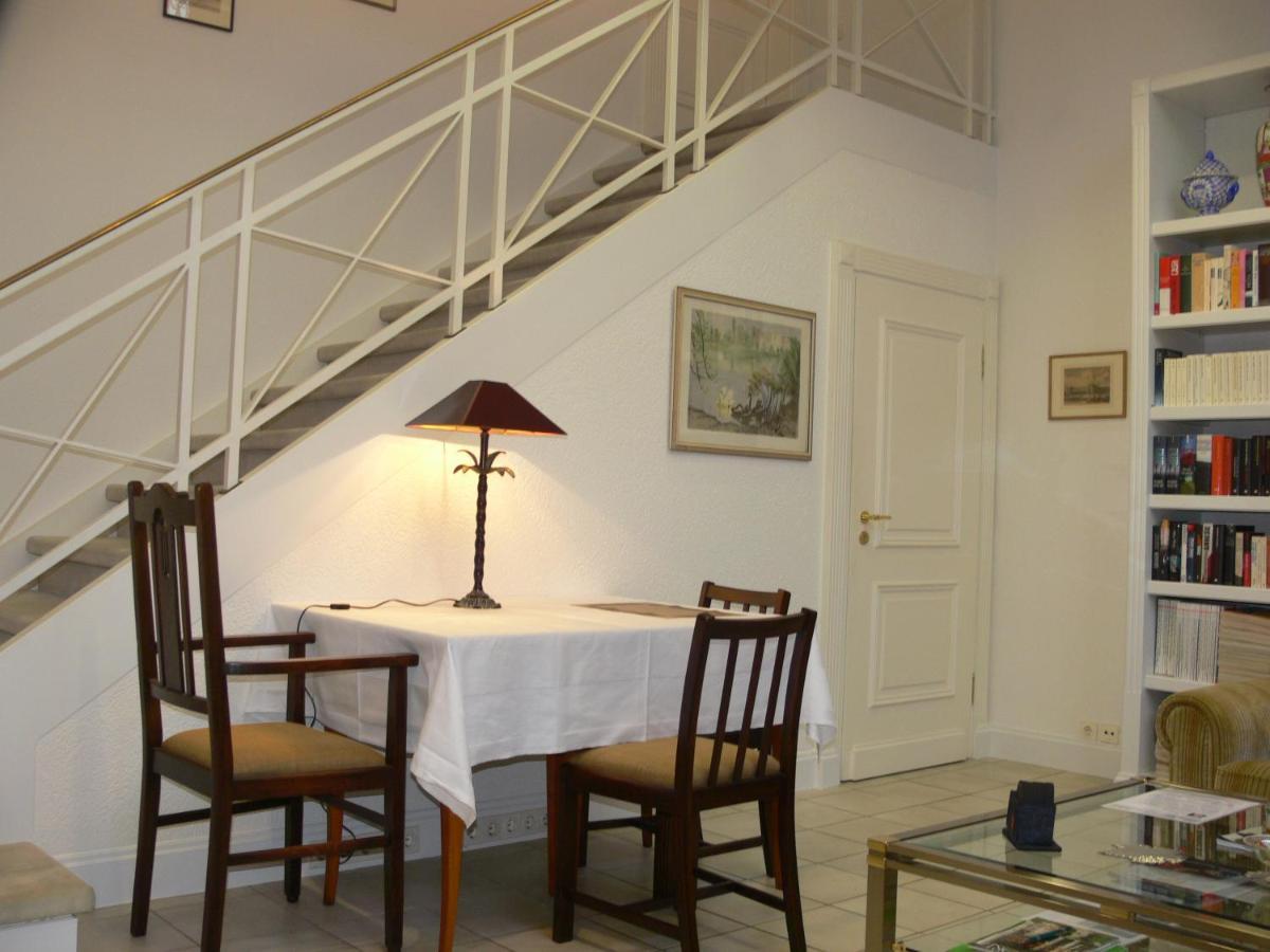 Die Villa Mettmann Buitenkant foto