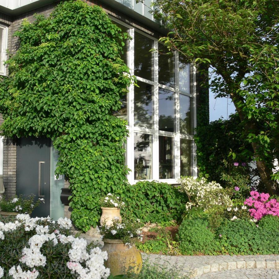 Die Villa Mettmann Buitenkant foto